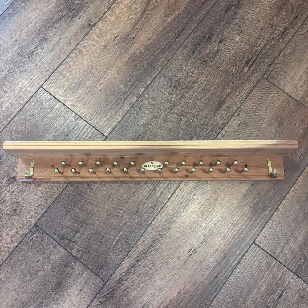 Rochester Cedar Wood Tie Belt Shelf Rack Hanging 21